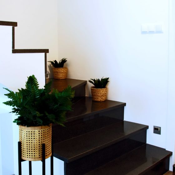 Schody z kamienia Warszawa - Schody marmurowe , z granitu - oferta Pamir.com.pl